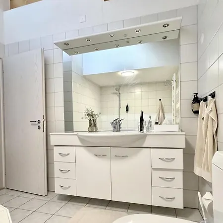 Penthouse Victoria's Im Haus Judith Appartement-fewo Appartement-fewo By Interhome *